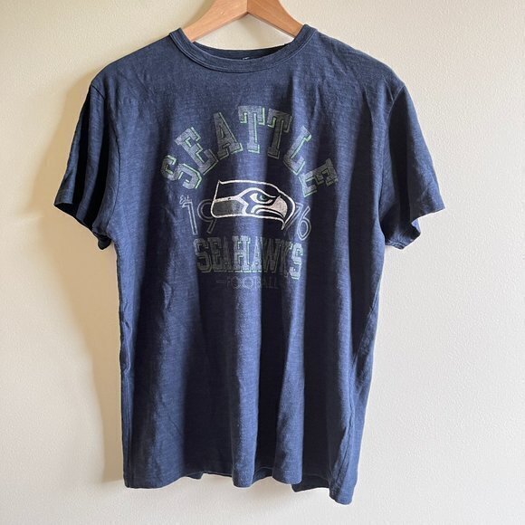 NFL 47 SEATTLE SEAHAWKS FOOTBALL NAVY SHORT SLEEVE - Picture 1 of 4